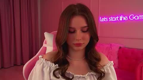 Diana online show from September 2025 06:29:02 PM