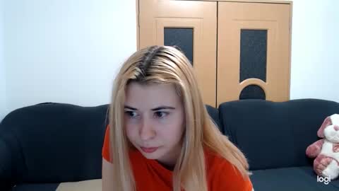 Snapshot of dianasmiey7 chatting on March 2025 06:11:02 PM dianasmiey7 online show from March 2025 06:11:02 PM
