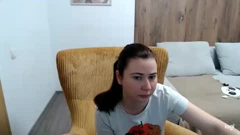 Snapshot of dianasmiey7 chatting on May 2026 06:41:01 AM dianasmiey7 online show from May 2026 06:41:01 AM