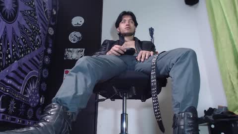 DICAPRIO online show from December 2024 06:59:02 PM