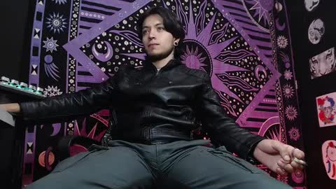 DICAPRIO online show from February 2025 08:52:02 PM