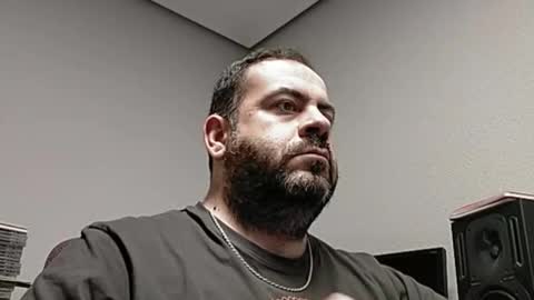 Snapshot of dicktracy_86 chatting on January 2026 07:05:02 PM DANI online show from January 2026 07:05:02 PM