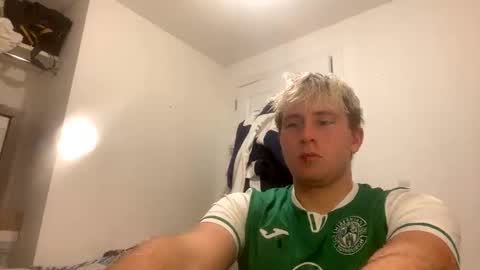 Dickturner24 online show from October 2025 08:32:01 PM