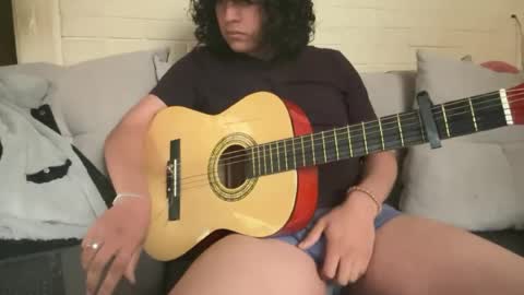 dieciochocentimetross online show from June 2026 07:14:02 PM