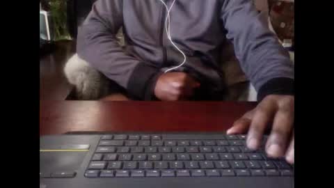 The Digital Pimp.... online show from December 2025 04:02:02 PM