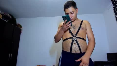 diiego_xxx online show from September 2025 12:48:02 AM