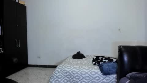 diiego_xxx online show from April 2026 06:10:01 PM