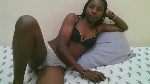 Dijah online show from September 2025 08:58:02 PM