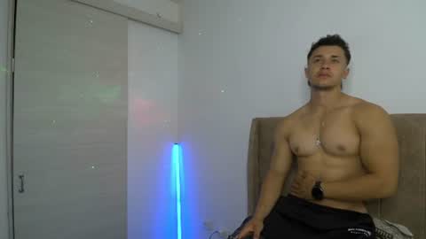 Snapshot of dilan_coy chatting on July 2026 10:13:02 PM Dilan Coy online show from July 2026 10:13:02 PM