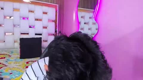 Dilanfiree online show from March 2025 09:17:02 AM