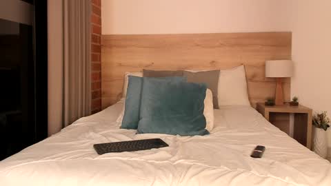 Dilarahkesh  online show from February 2025 09:19:01 AM