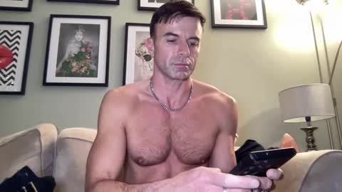 Dillon online show from December 2024 08:25:02 PM