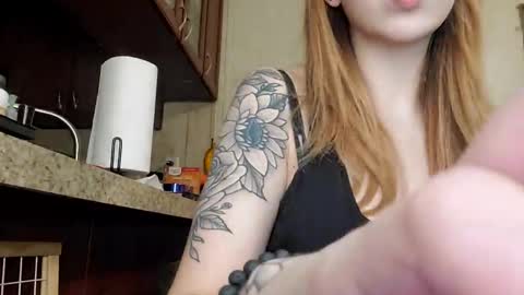 Snapshot of dimepiecexxx chatting on January 2025 08:22:01 AM Sofie online show from January 2025 08:22:01 AM