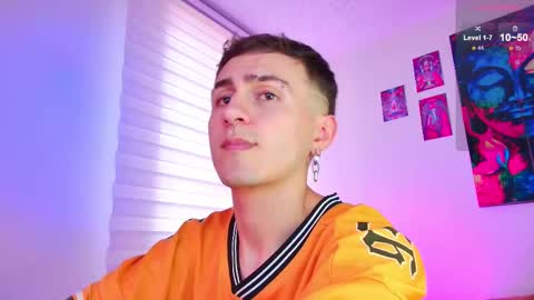 Julian Independent Model online show from March 2026 10:49:02 PM