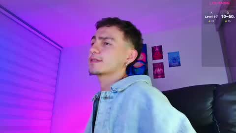 Julian Independent Model online show from July 2026 11:25:02 PM