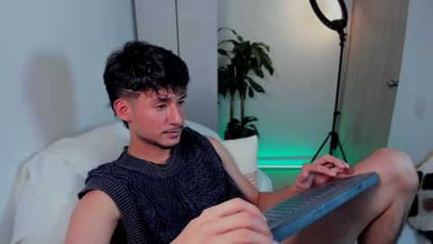 Fabian online show from January 2025 02:40:02 AM