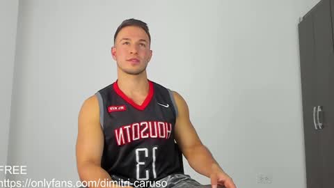 Snapshot of dimitricaruso chatting on February 2025 10:14:02 PM dimitricaruso online show from February 2025 10:14:02 PM