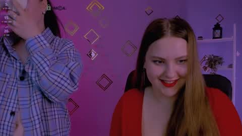 Snapshot of dina_bloom chatting on May 2026 04:04:02 PM dina_bloom online show from May 2026 04:04:02 PM