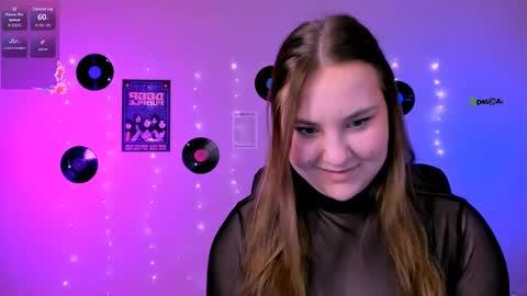 Snapshot of dina_bloom chatting on May 2026 07:10:02 PM dina_bloom online show from May 2026 07:10:02 PM