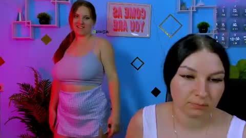 dina_bloom online show from July 2026 07:10:02 PM