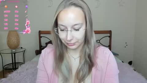 Dina online show from October 2025 03:10:02 AM