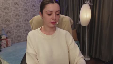 dinacandy online show from December 2024 02:38:01 PM