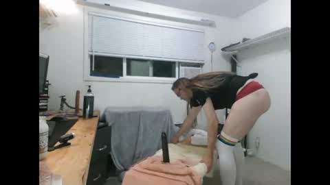 Dinkdork just having a good time online show from June 2026 04:26:02 AM