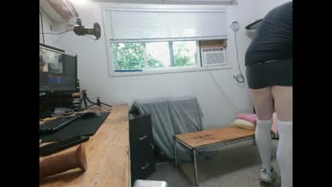 Dinkdork just having a good time online show from August 2026 02:44:02 AM
