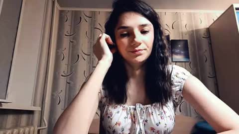 dinorahfleeks online show from March 2026 07:07:01 PM