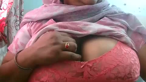 Snapshot of dipa2345569393 chatting on February 2026 04:27:01 AM dipa2345569393 online show from February 2026 04:27:01 AM