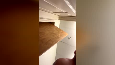 dirkrapp1 online show from April 2026 12:56:01 AM