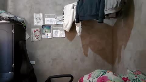 dirty model online show from April 2026 06:12:01 PM