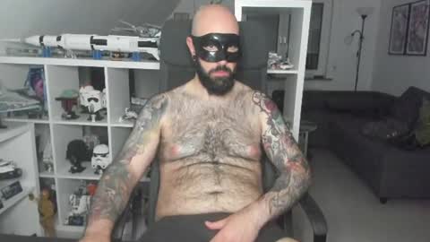 Robert online show from June 2026 10:12:02 PM