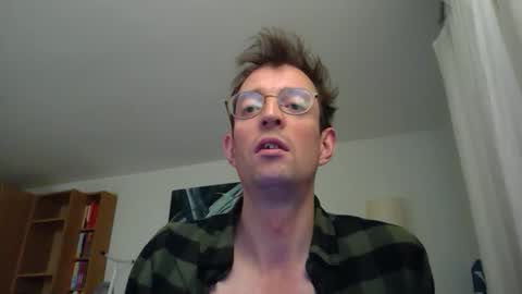 dirtyboy88123 online show from October 2025 06:38:02 PM