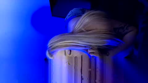 Snapshot of dirtydaisy1998 chatting on February 2026 08:24:02 AM Daisy Wylde online show from February 2026 08:24:02 AM