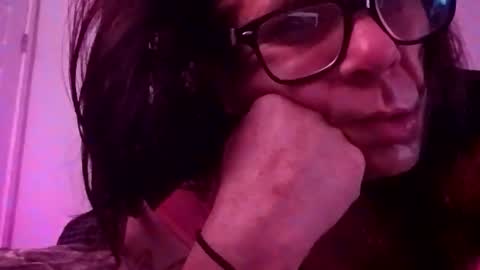 dirtygurl417898 online show from December 2025 12:10:01 PM