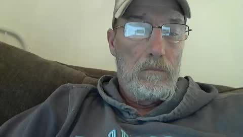 Snapshot of dirtynastyoldman chatting on March 2025 11:28:02 PM dirtynastyoldman online show from March 2025 11:28:02 PM