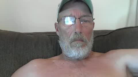 Snapshot of dirtynastyoldman chatting on September 2025 02:38:01 PM dirtynastyoldman online show from September 2025 02:38:01 PM