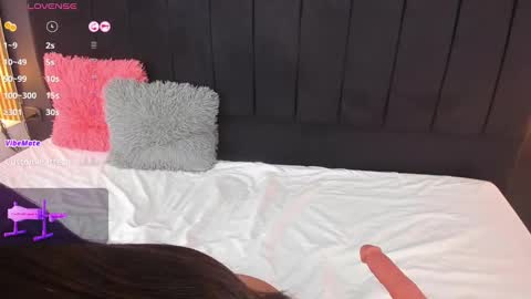 Snapshot of dirtysex18 chatting on February 2025 11:16:02 AM Soffie - Valentina - Yuya Astro online show from February 2025 11:16:02 AM