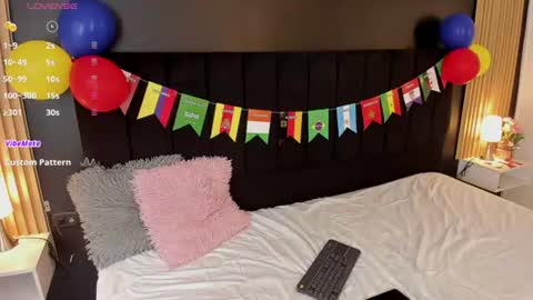 Soffie - Valentina - Yuya  Astro online show from June 2026 07:05:02 PM