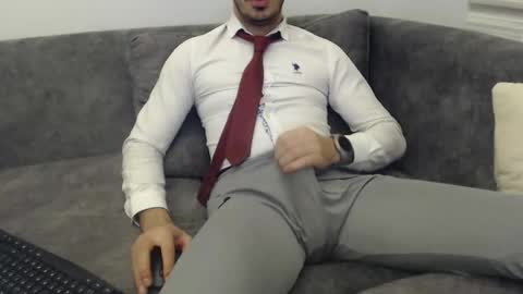 dirtyybooyy77 online show from March 2026 11:21:02 PM