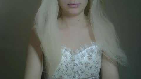 DitaMilton online show from March 2025 04:03:02 PM