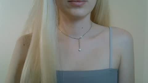 Snapshot of ditamilton chatting on July 2026 08:34:02 PM DitaMilton online show from July 2026 08:34:02 PM