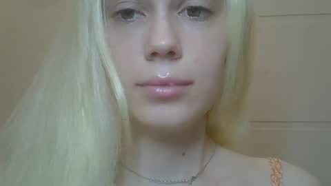 DitaReVirax online show from April 2026 04:12:02 PM