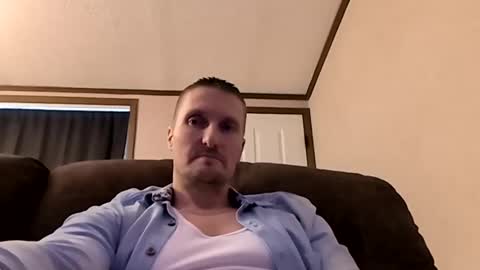 Snapshot of diverting chatting on December 2024 09:22:02 PM Maxx online show from December 2024 09:22:02 PM