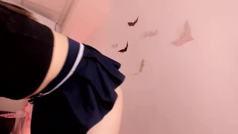 AKITA MEW MEW Follow  online show from October 2025 06:32:02 AM
