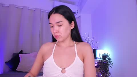 Snapshot of divine_madness chatting on June 2026 06:08:02 AM AKITA MEW MEW Follow online show from June 2026 06:08:02 AM