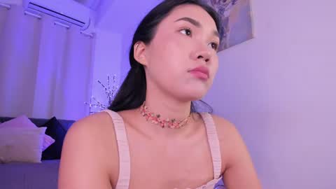 Snapshot of divine_madness chatting on July 2026 06:05:01 AM AKITA MEW MEW Follow online show from July 2026 06:05:01 AM