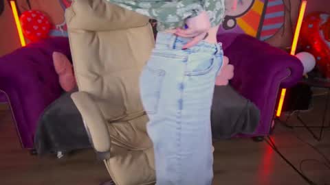 DivineJasss online show from March 2025 10:27:02 PM