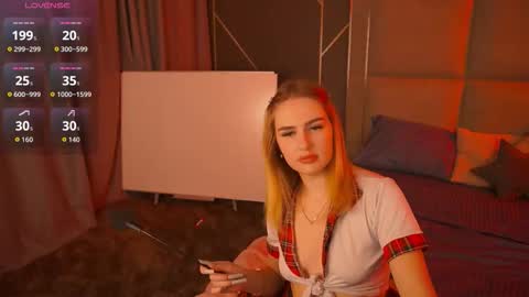 DivineJasss online show from September 2025 08:32:02 PM